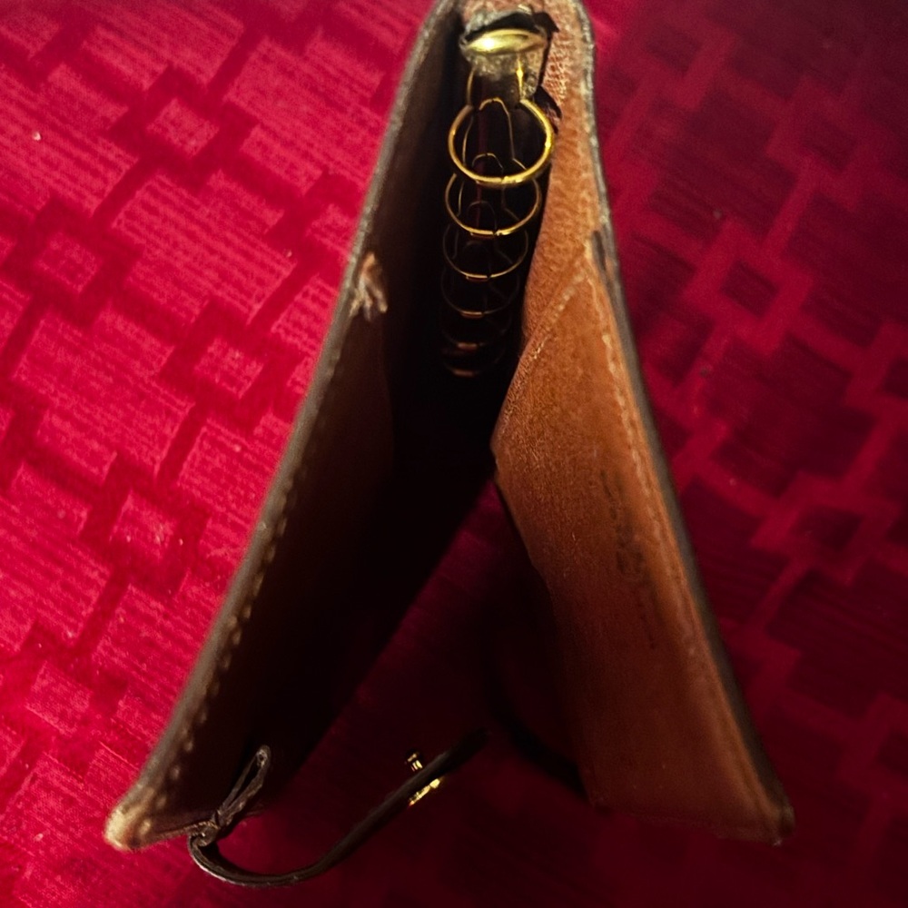 Louis Vuitton Monogram Key & Card Holder - Brown and Gold - Picture 2 of 6